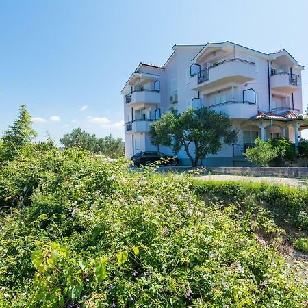 Apartments Feel Good Sukosan Ngoại thất bức ảnh