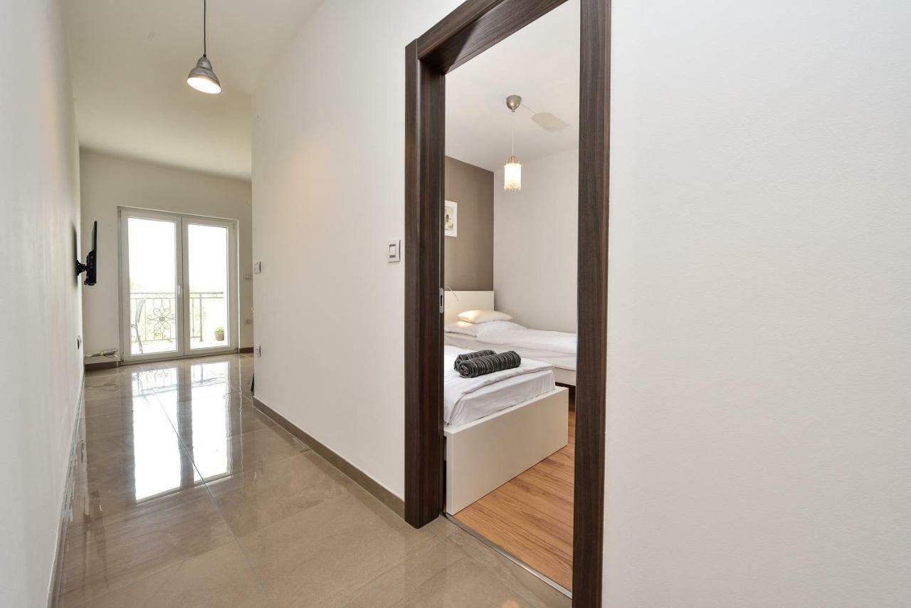 Apartments Feel Good Sukosan Ngoại thất bức ảnh