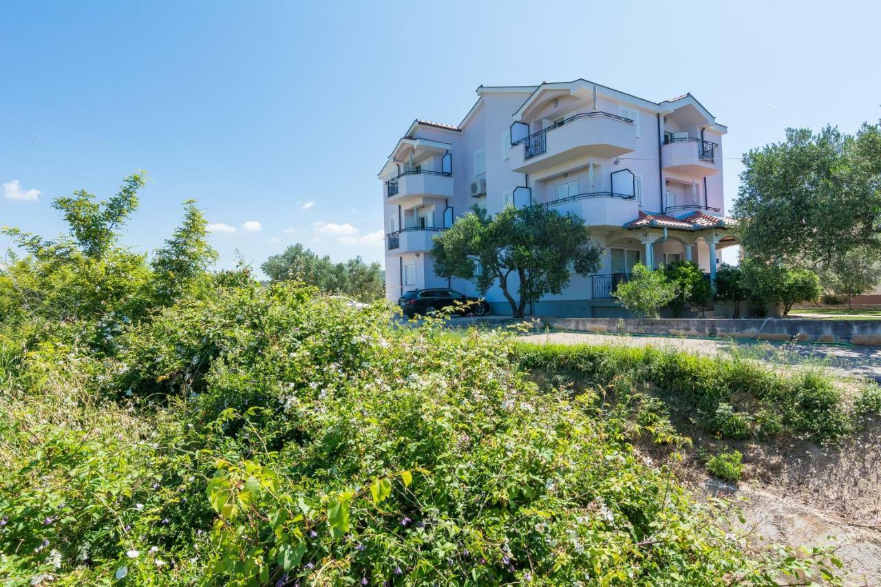 Apartments Feel Good Sukosan Ngoại thất bức ảnh