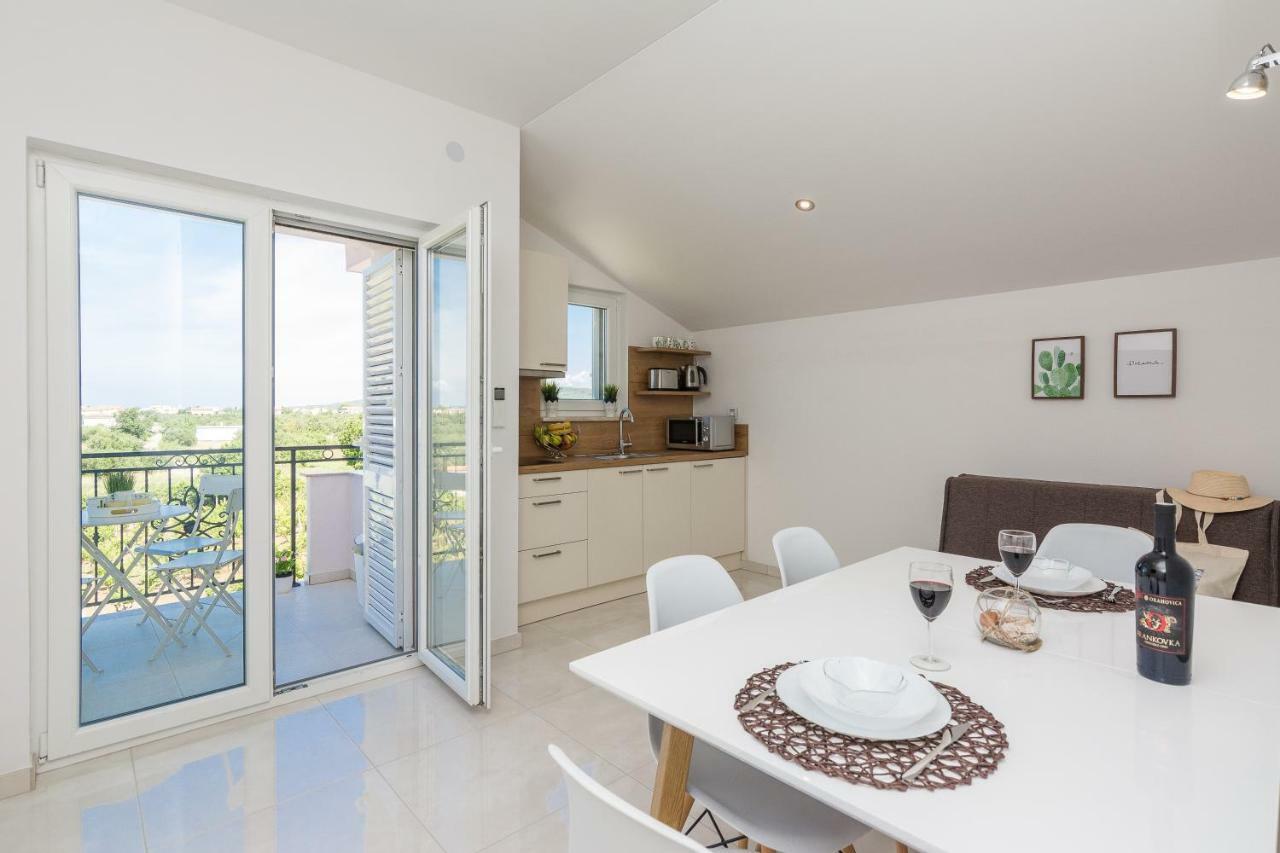 Apartments Feel Good Sukosan Ngoại thất bức ảnh