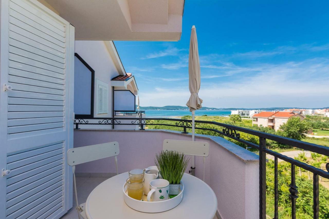 Apartments Feel Good Sukosan Ngoại thất bức ảnh