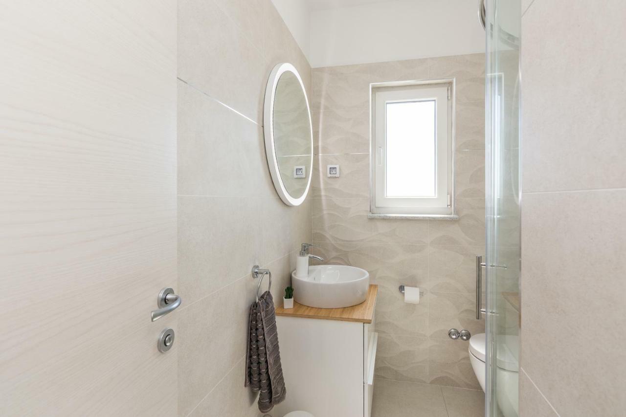 Apartments Feel Good Sukosan Ngoại thất bức ảnh